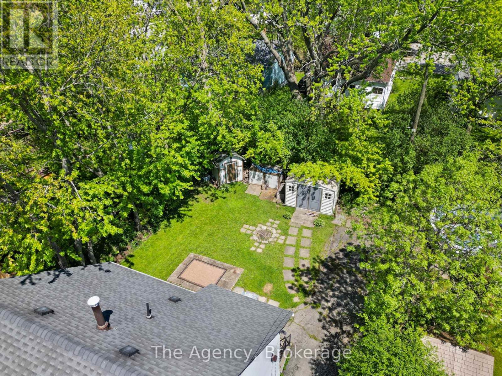 Property at 3 PHYLLIS STREET image 4