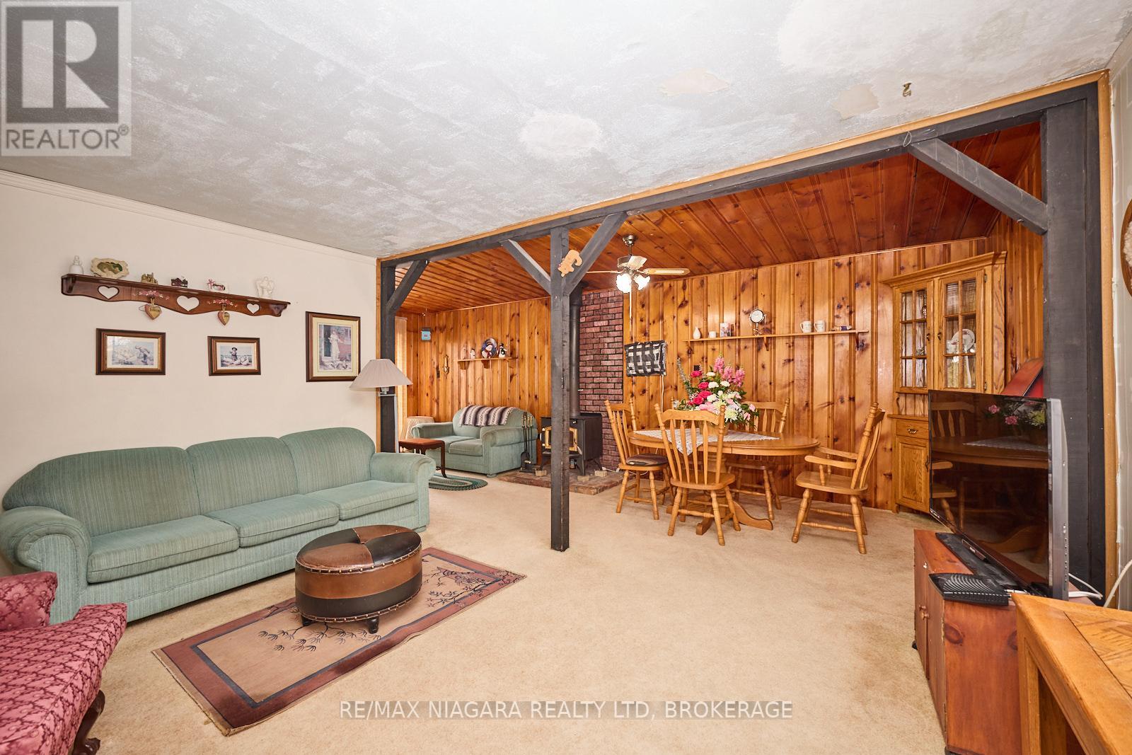5590 Glamis Crescent, Niagara Falls (Hospital), Ontario  L2G 1G3 - Photo 2 - X12159566