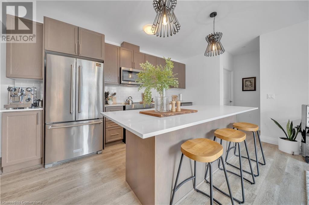 Property at 1 REDFERN AVENUE Unit# 410 image 2