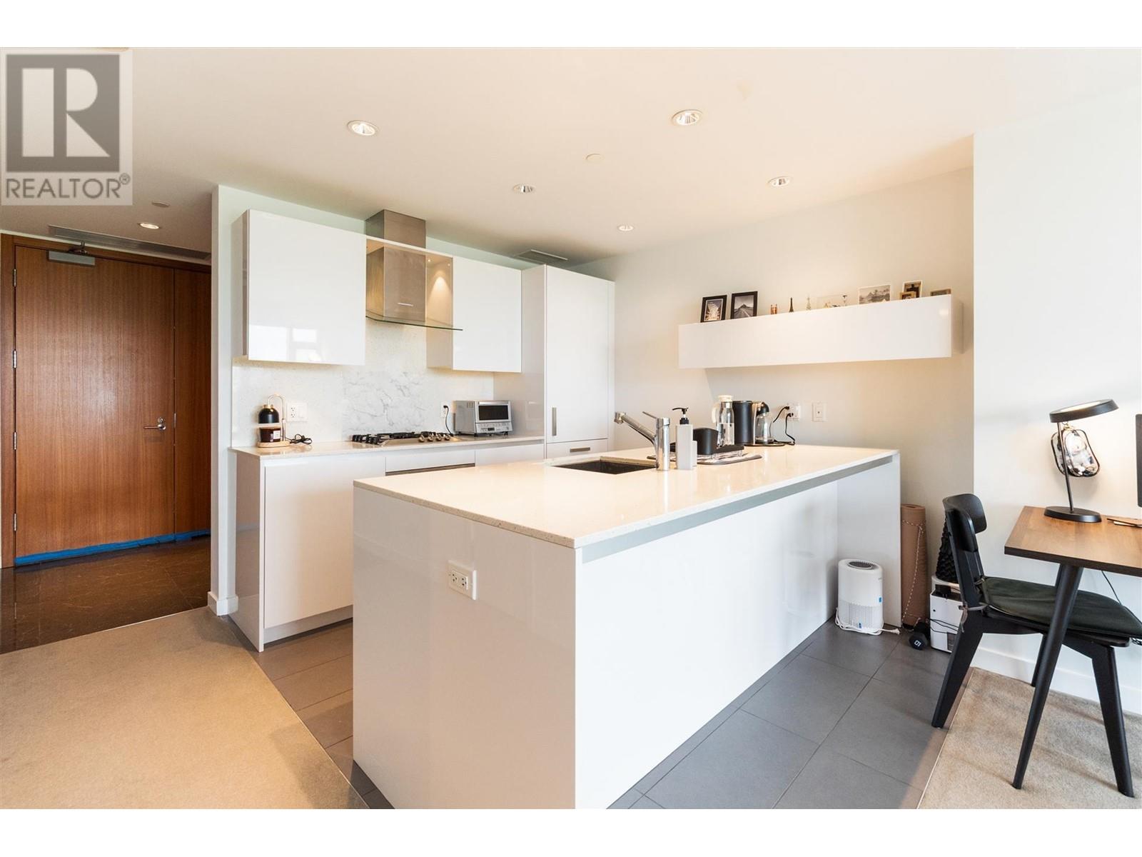 403 5111 Brighouse Way, Richmond, British Columbia  V7C 0A6 - Photo 4 - R3004321