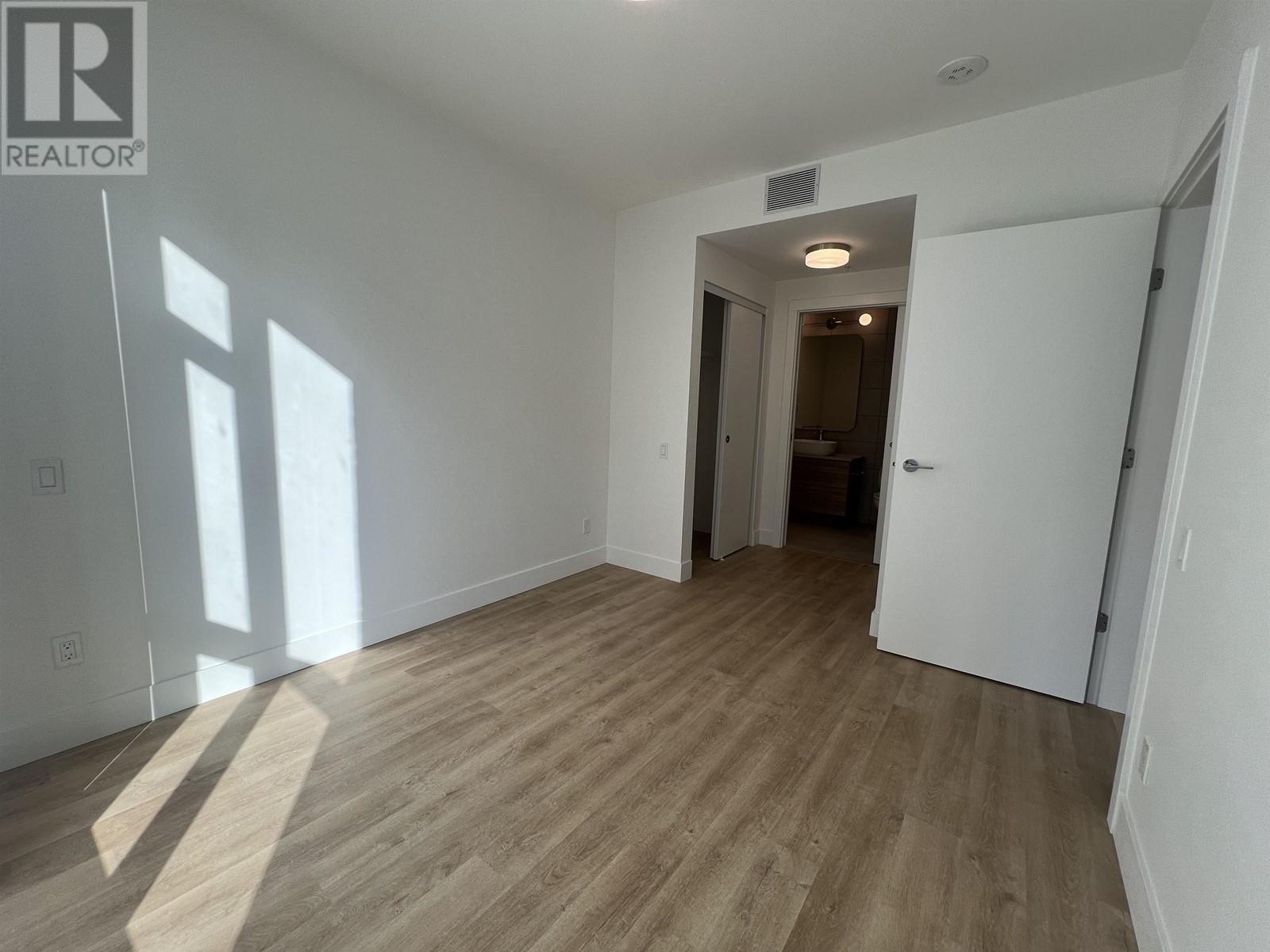 403 2385 Emery Court, North Vancouver, British Columbia  V7J 0G1 - Photo 9 - R3004356