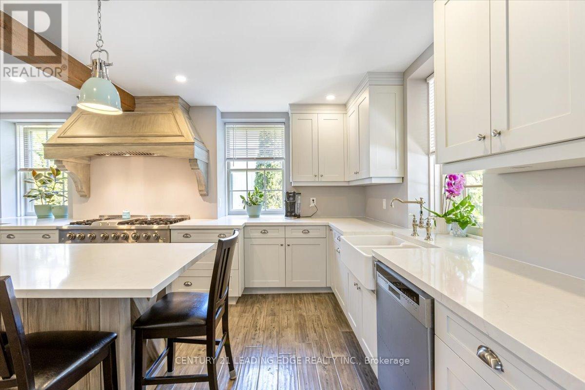 14 Alexander Hunter Place, Markham, Ontario  L6E 1A8 - Photo 7 - N12158119