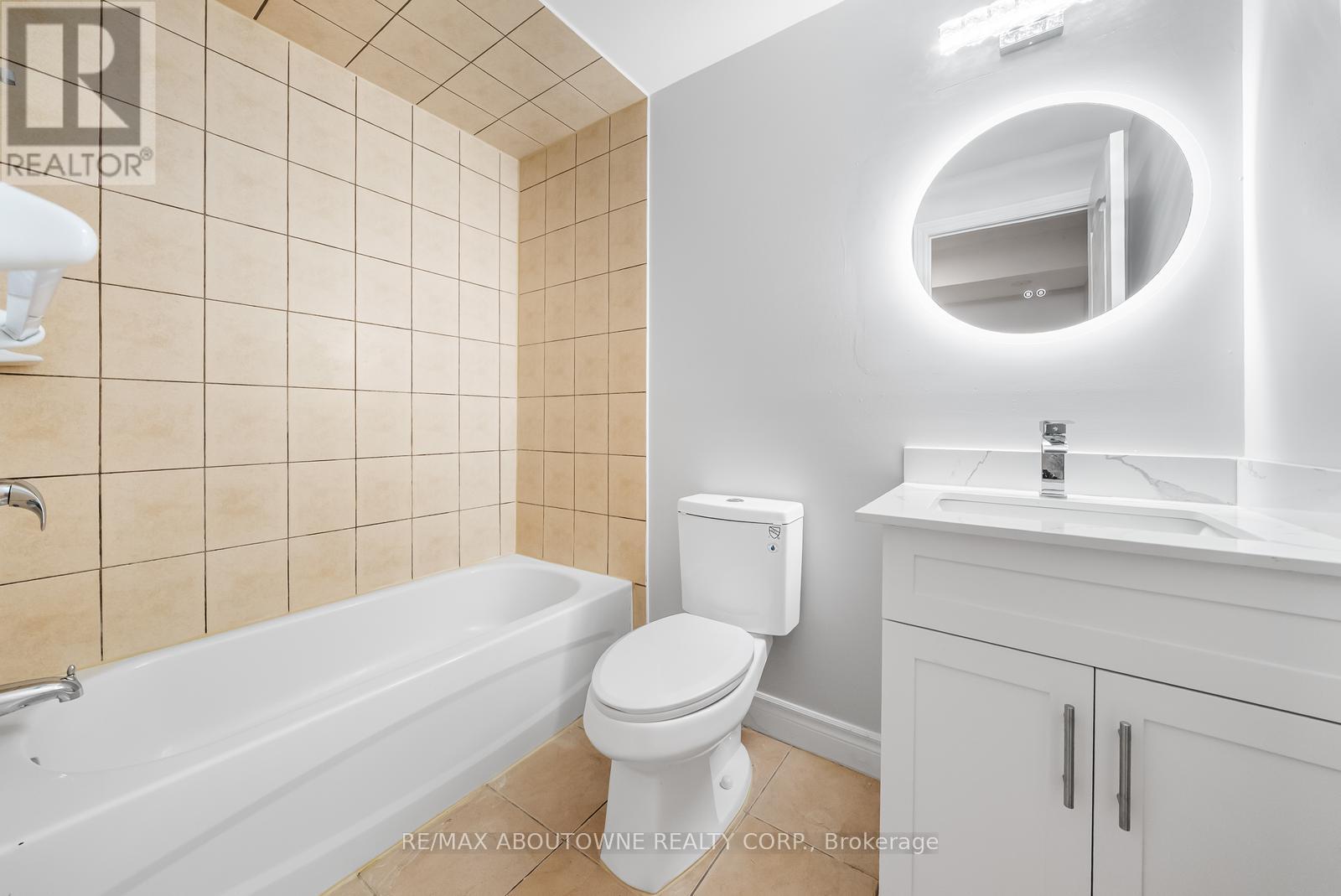 71 Cobblehill Crescent, Brampton, Ontario  L6P 2M3 - Photo 45 - W12159267