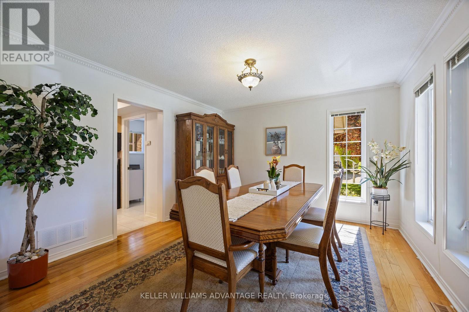 224 Cossack Court, Mississauga (Fairview), Ontario  L5B 4C2 - Photo 20 - W12159309