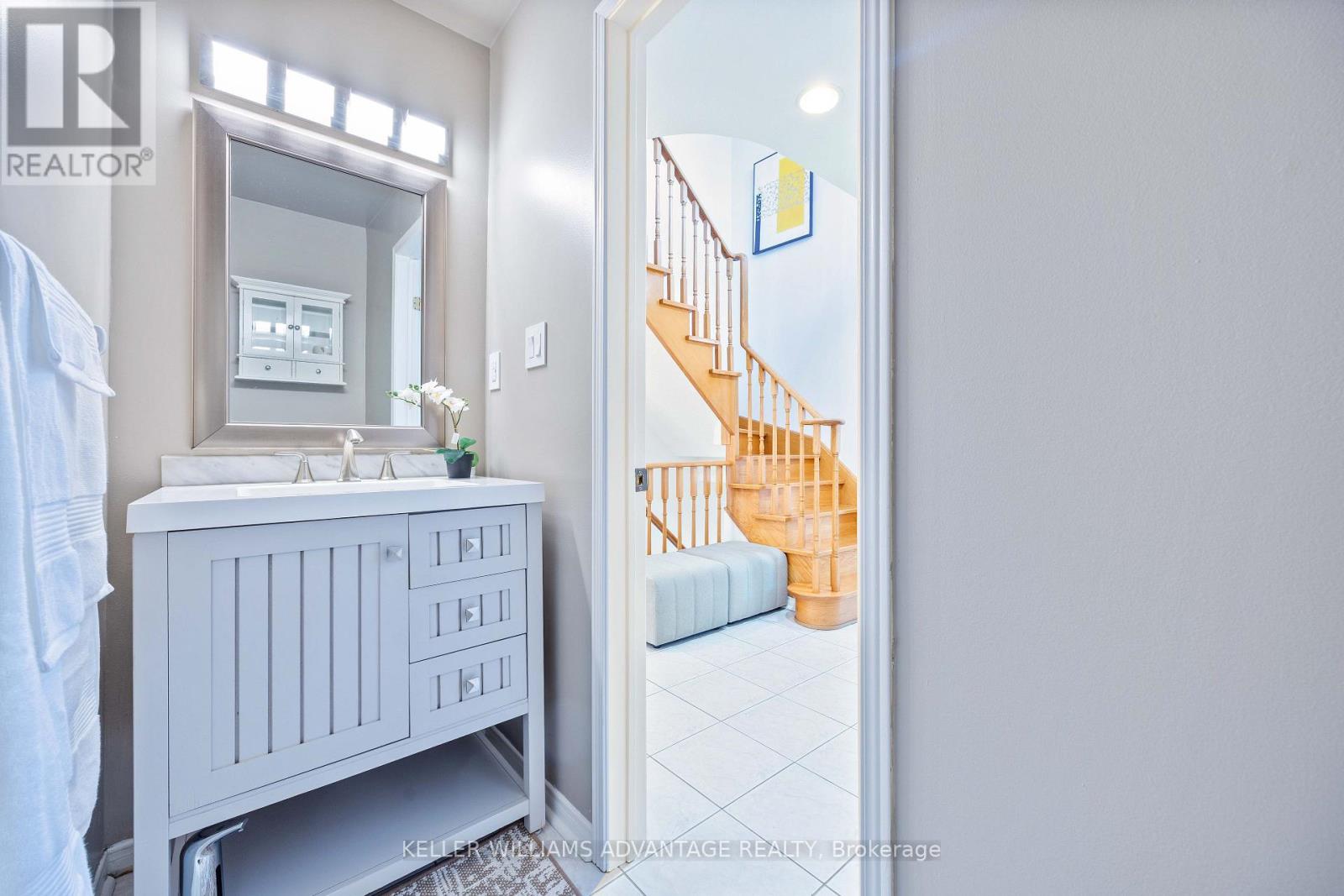 224 Cossack Court, Mississauga (Fairview), Ontario  L5B 4C2 - Photo 21 - W12159309