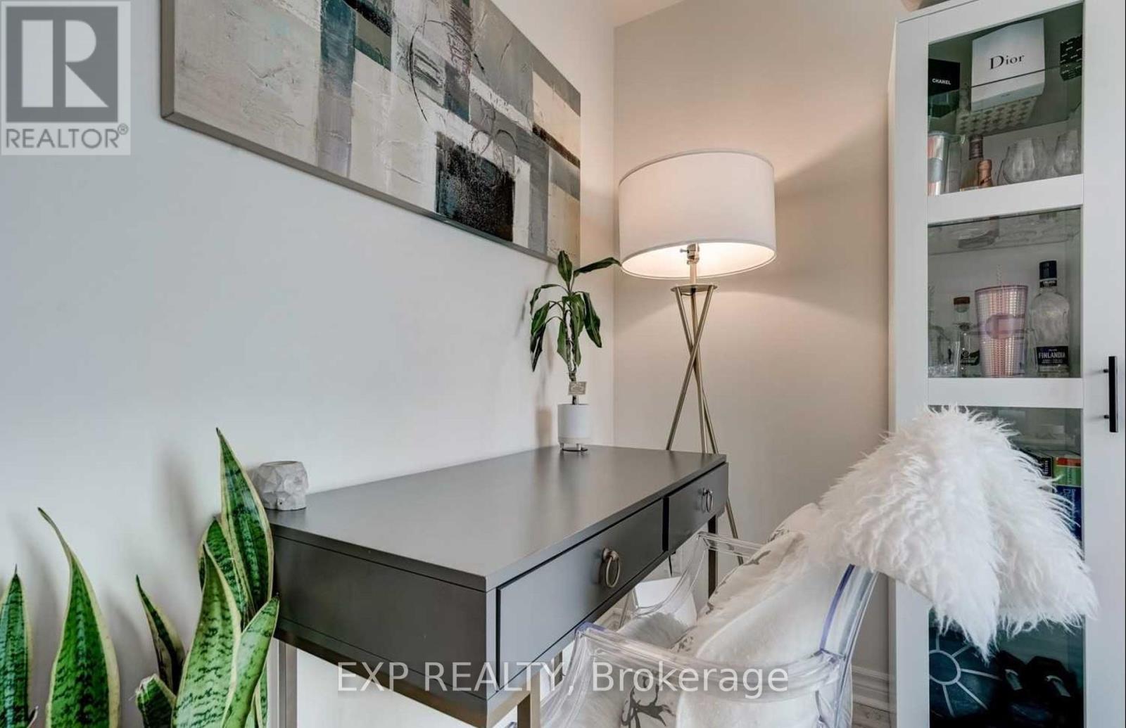 419 - 2522 Keele Street, Toronto, Ontario  M6L 0A2 - Photo 10 - W12159436