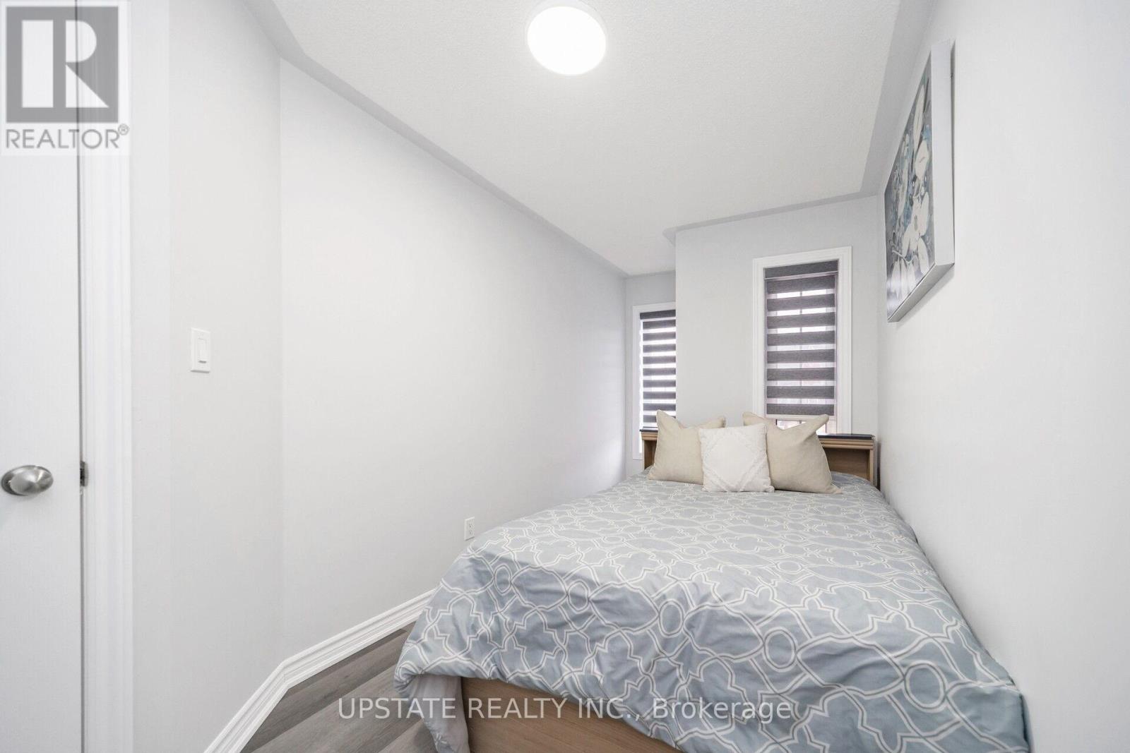 5 Telegraph Street, Brampton (Heart Lake East), Ontario  L6Z 0J2 - Photo 28 - W12159461