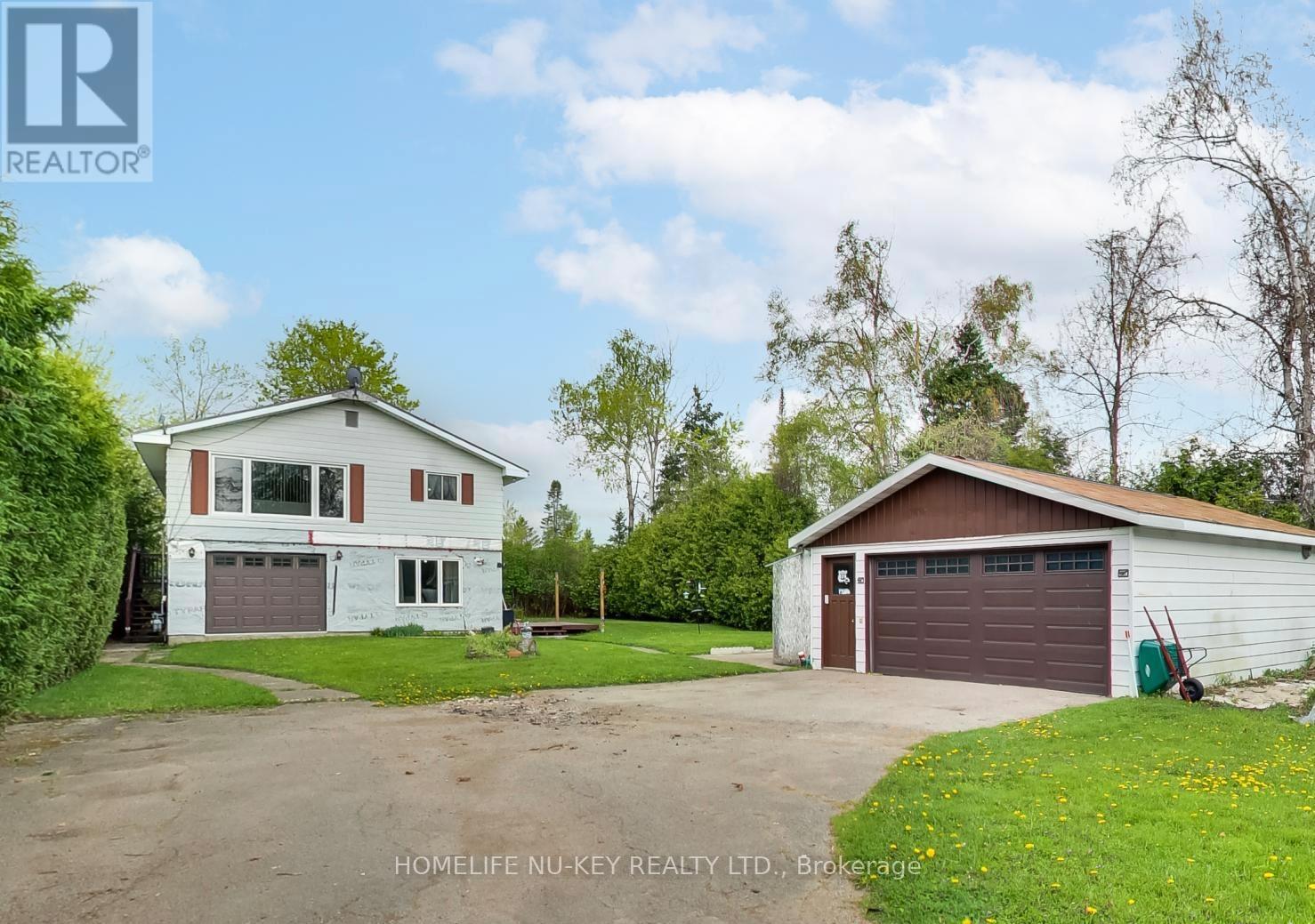 2242 Mildred Avenue, Innisfil, Ontario  L9S 2B8 - Photo 1 - N12159462