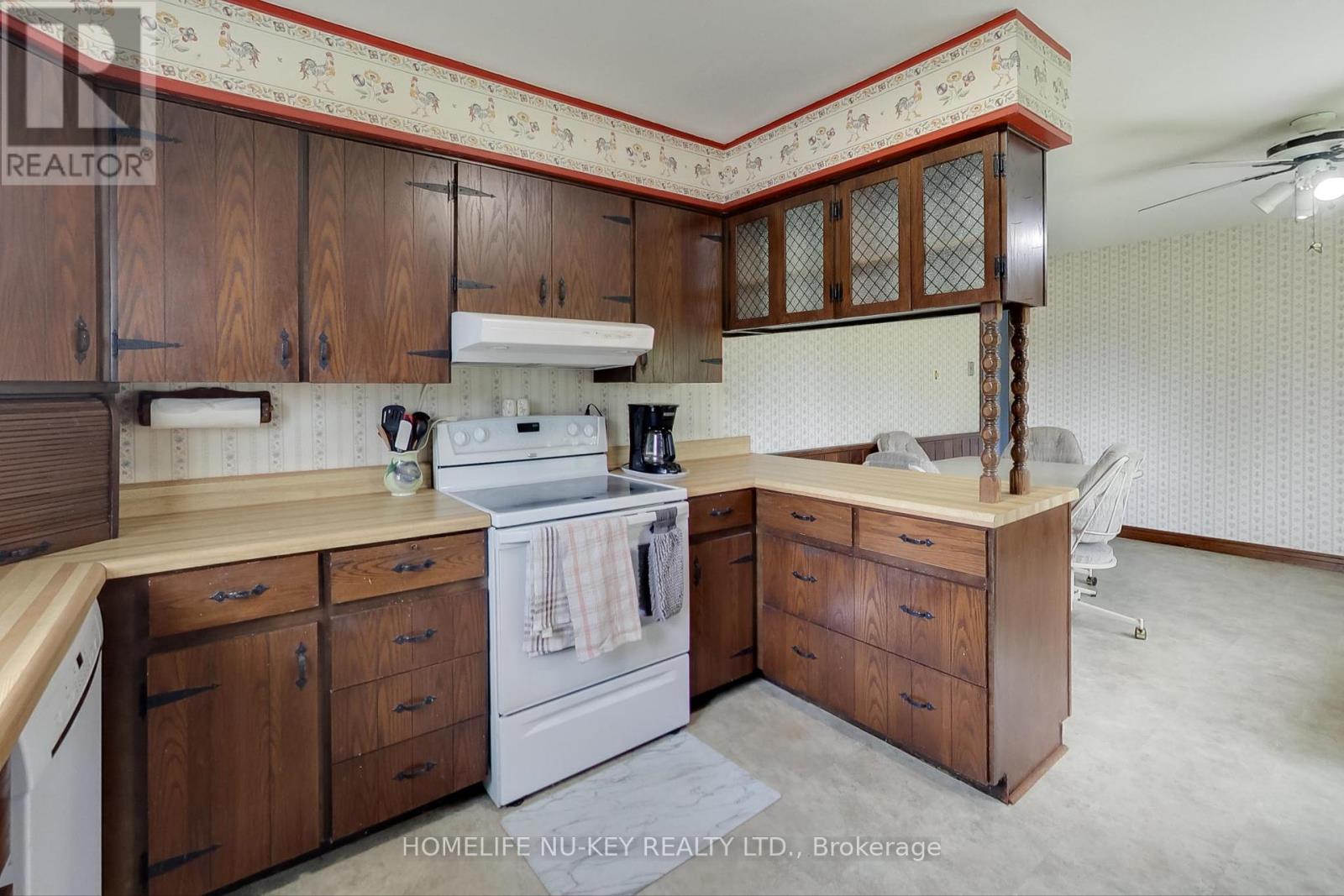 2242 Mildred Avenue, Innisfil, Ontario  L9S 2B8 - Photo 20 - N12159462