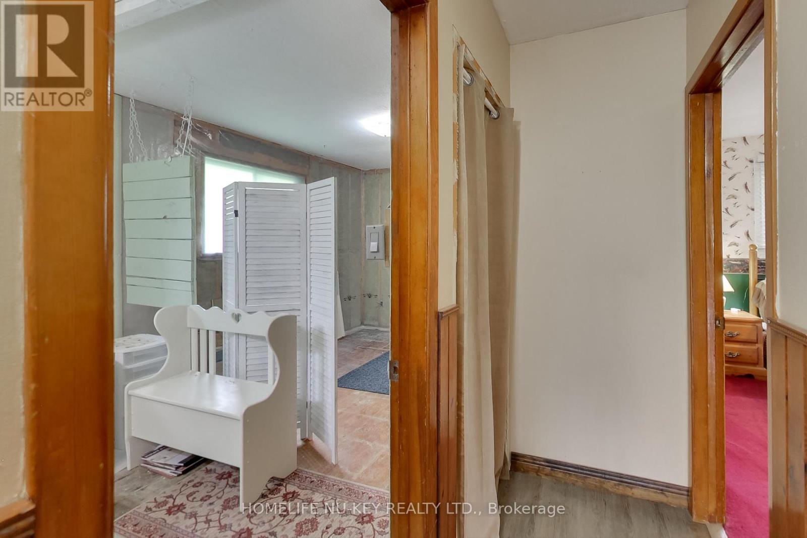 2242 Mildred Avenue, Innisfil, Ontario  L9S 2B8 - Photo 22 - N12159462