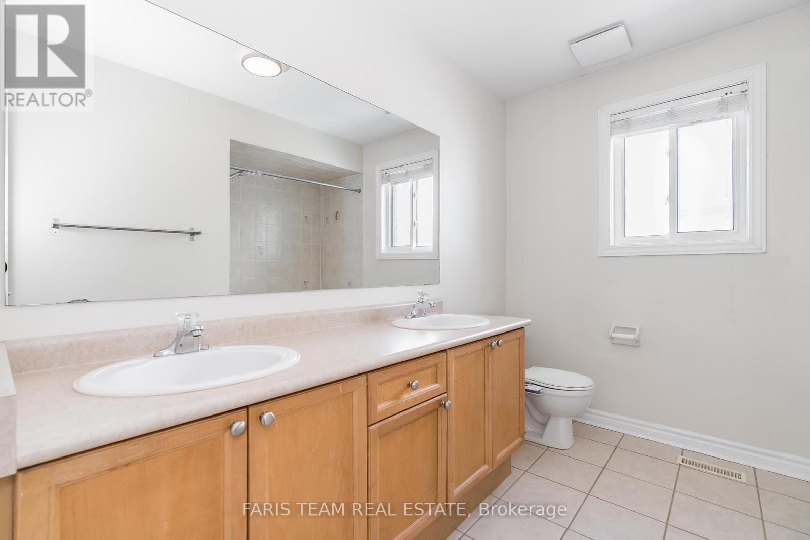 10 Rebecca Court, Barrie, Ontario  L4N 0V5 - Photo 22 - S12139532