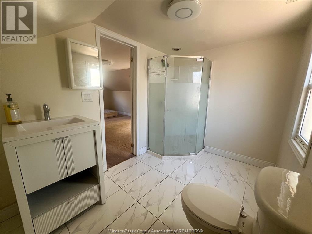 1070 Campbell, Windsor, Ontario  N9B 2J3 - Photo 25 - 25012522