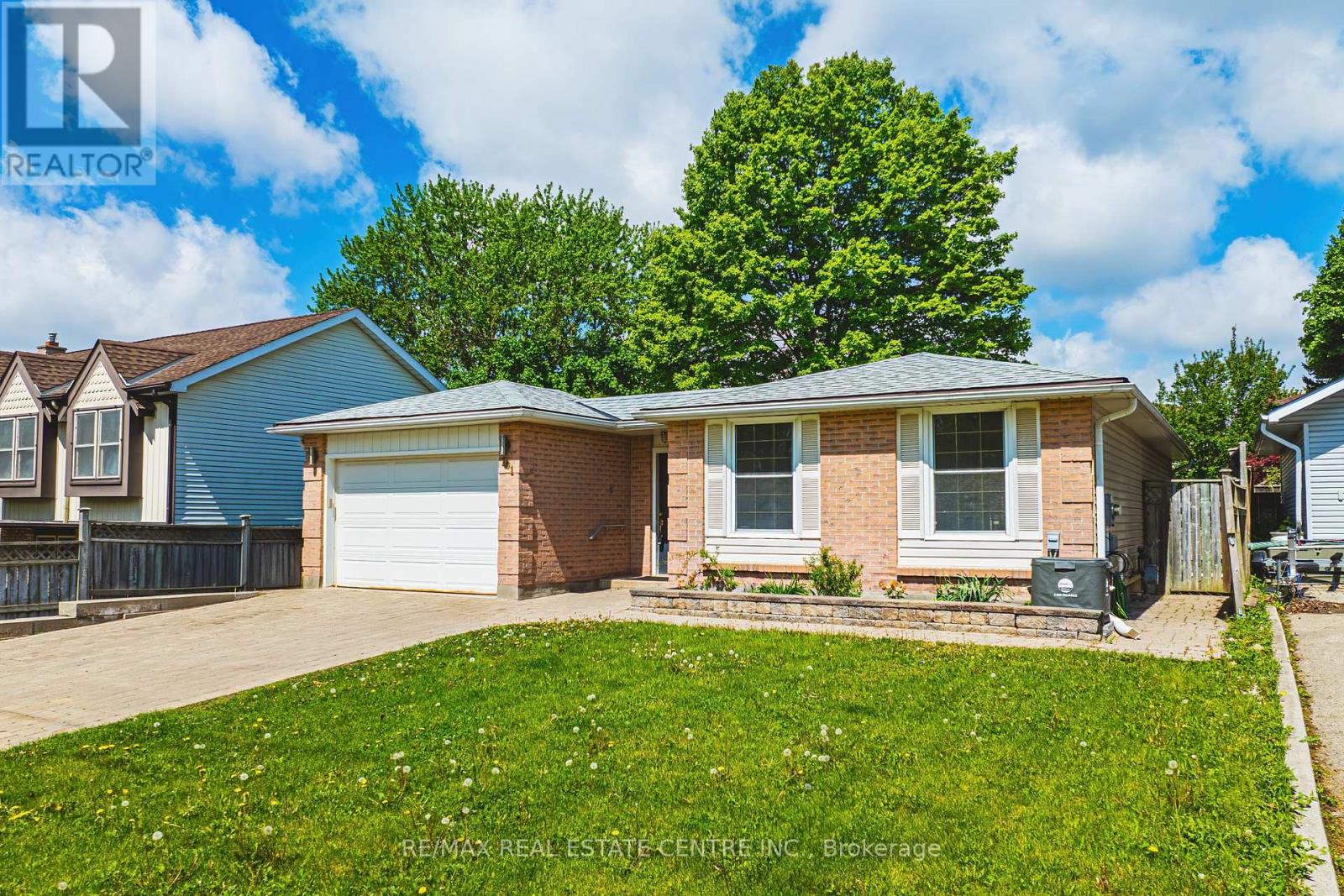 101 FIFE ROAD, guelph (willow west/sugarbush/west acres), Ontario