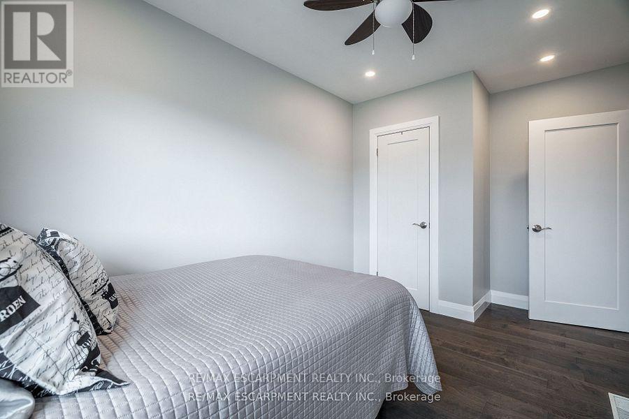 14 Milton Road, St. Catharines, Ontario  L2P 3E8 - Photo 24 - X12159300