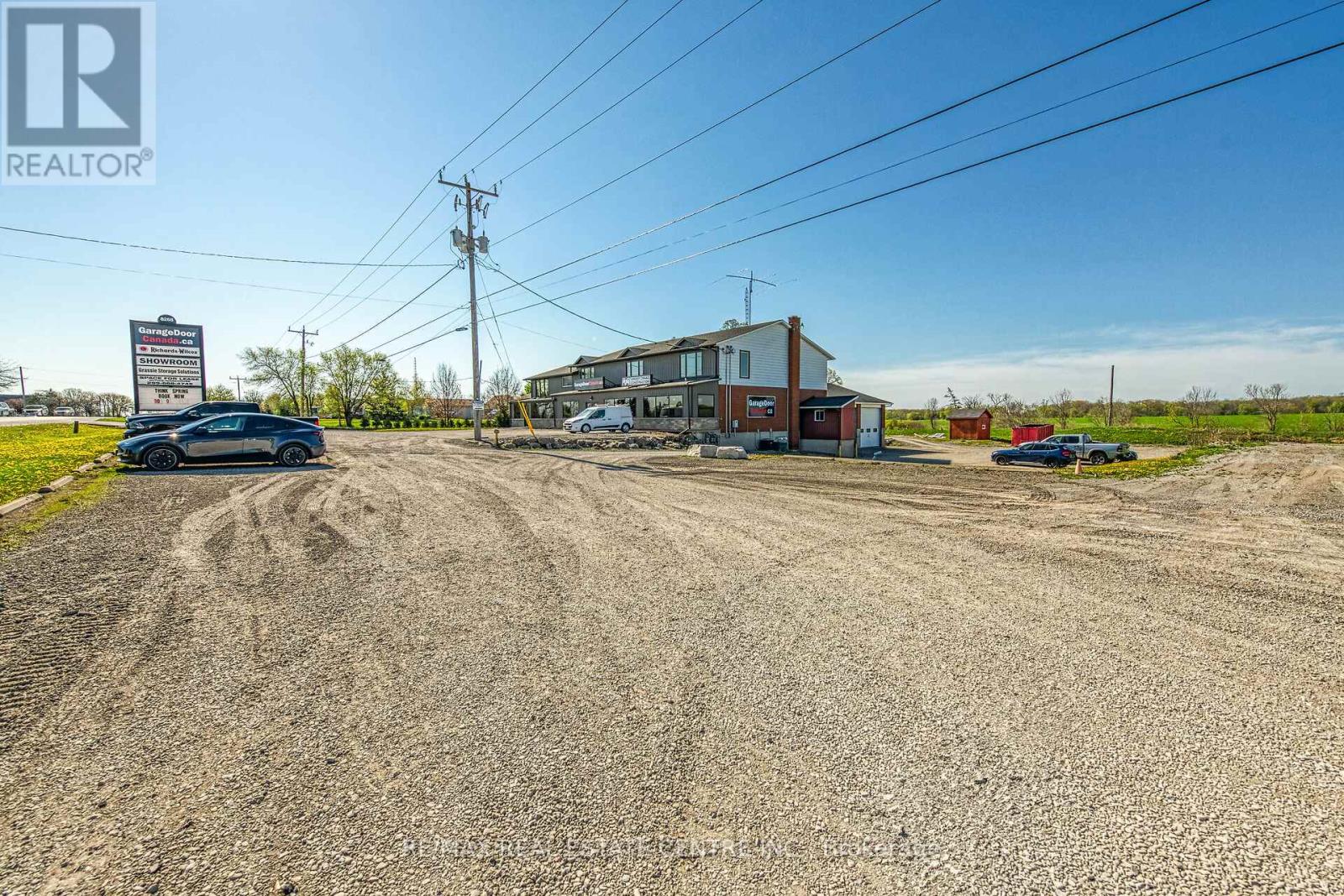 8268 Highway No 20 Highway, Grimsby, Ontario  L0R 2A0 - Photo 23 - X12159342