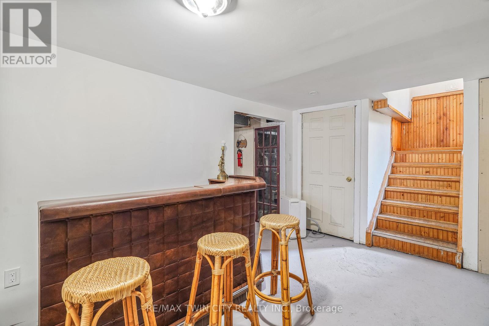 271 Grey Street, Brantford, Ontario  N3S 4W9 - Photo 28 - X12159446