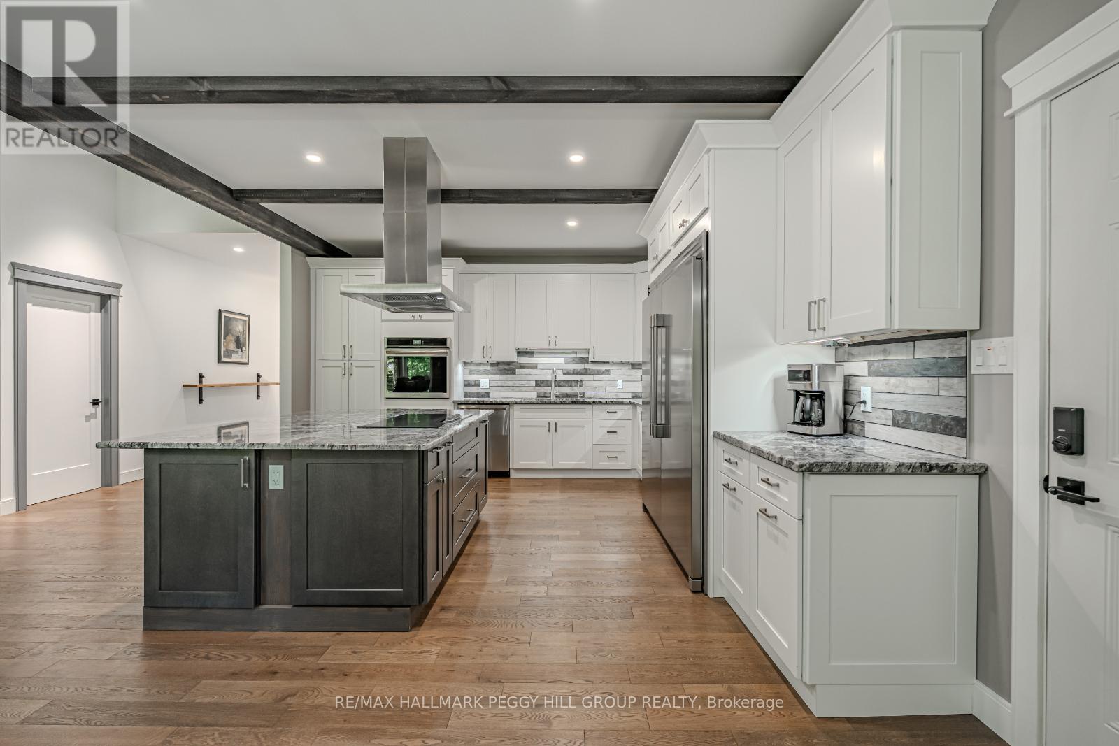 4571 Aspdin Road, Muskoka Lakes, Ontario  P0B 1M0 - Photo 6 - X12159464