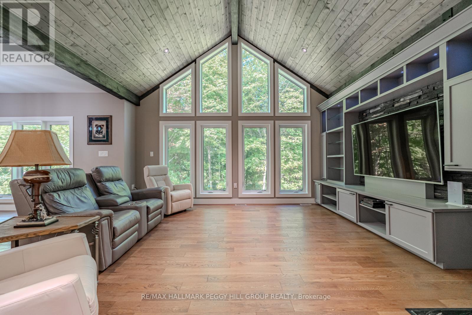 4571 Aspdin Road, Muskoka Lakes, Ontario  P0B 1M0 - Photo 9 - X12159464