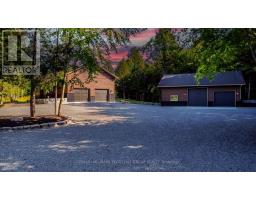 4571 ASPDIN ROAD, Muskoka Lakes, Ontario