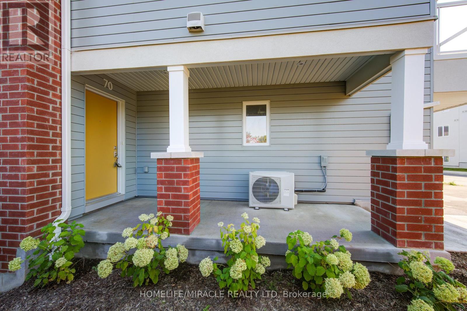 70 Progress Avenue, Kitchener, Ontario  N2R 0R7 - Photo 5 - X12159474