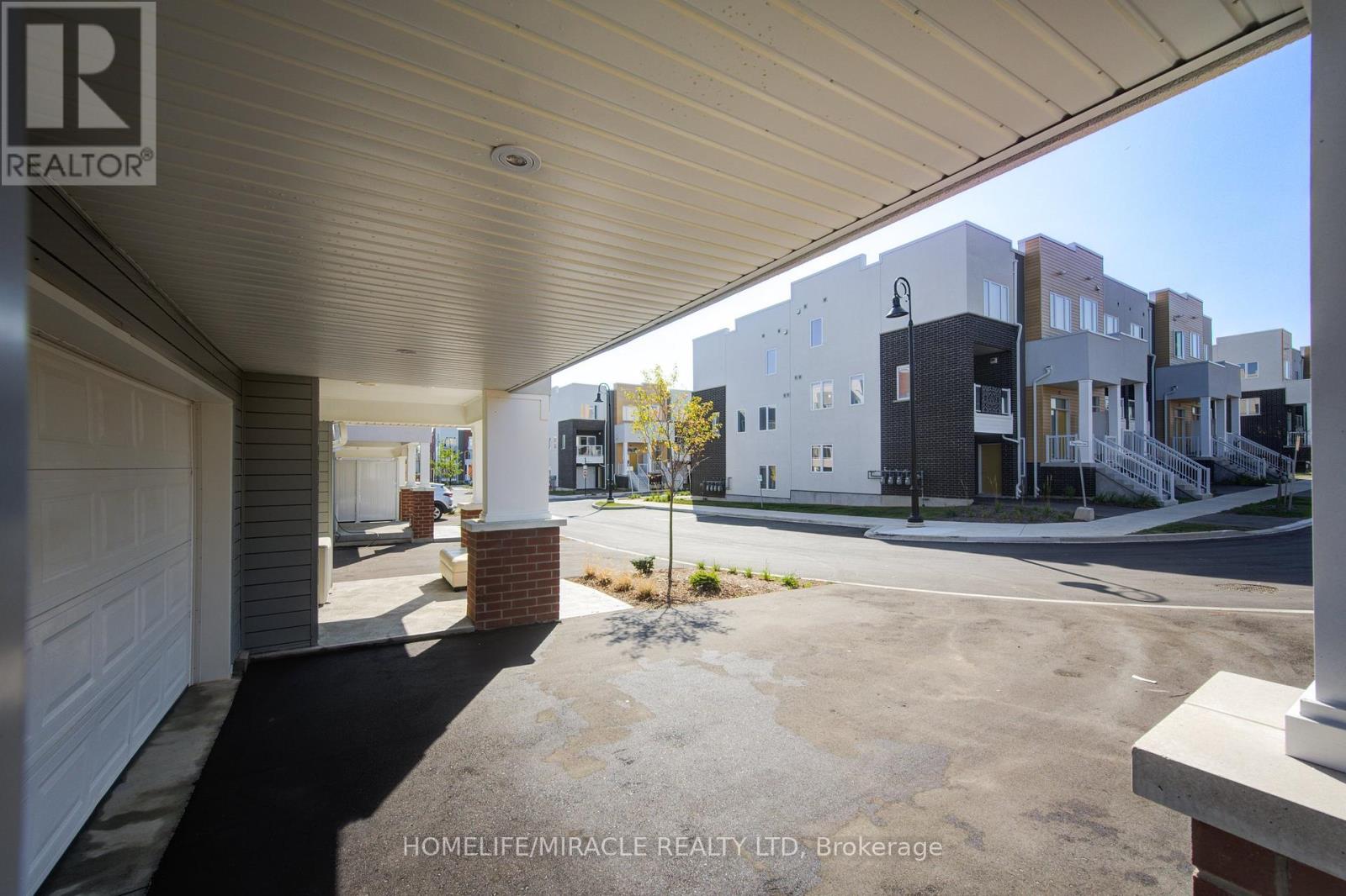 70 Progress Avenue, Kitchener, Ontario  N2R 0R7 - Photo 7 - X12159474