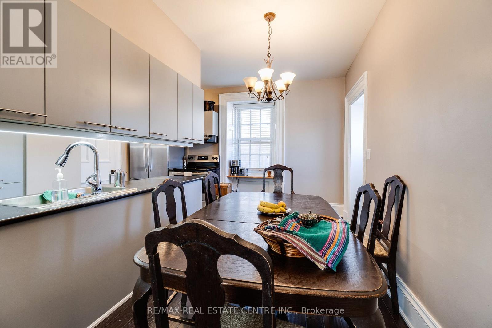 2 & 4 Warnock Street, Cambridge, Ontario  N1R 2A6 - Photo 32 - X12017084