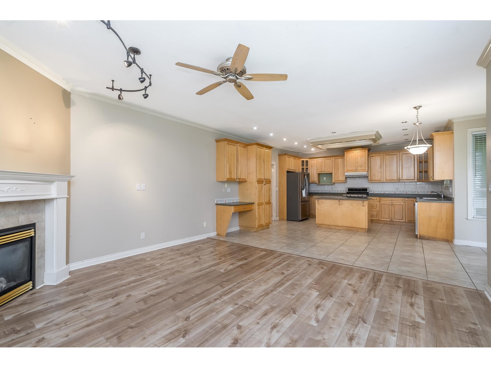 16105 109a Avenue, Surrey, British Columbia  V4N 3L8 - Photo 12 - R3004314