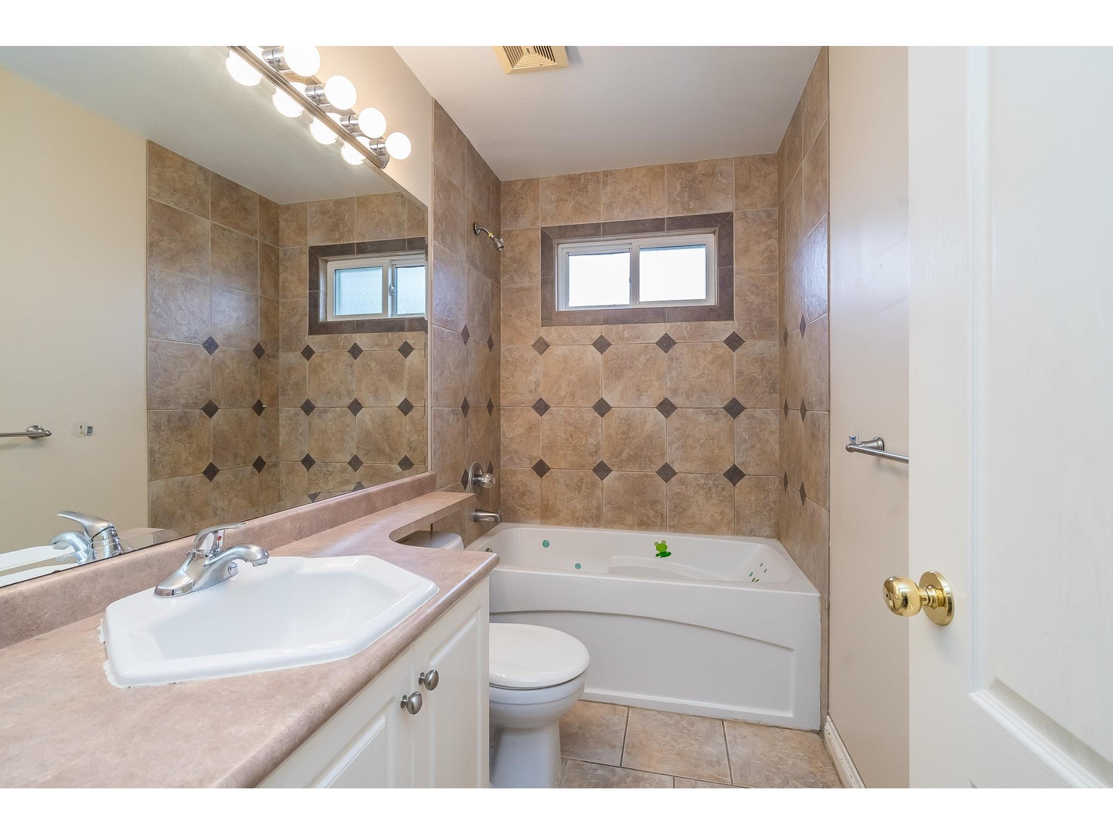16105 109a Avenue, Surrey, British Columbia  V4N 3L8 - Photo 18 - R3004314