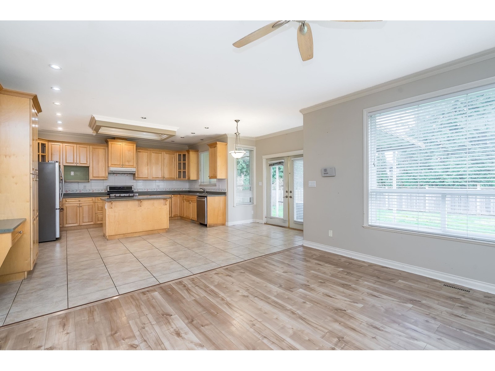 16105 109a Avenue, Surrey, British Columbia  V4N 3L8 - Photo 9 - R3004314