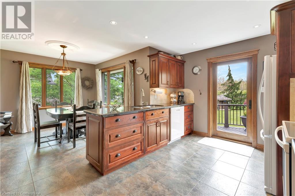 685 Robson Road, Waterdown, Ontario  L0R 2H1 - Photo 17 - 40730355