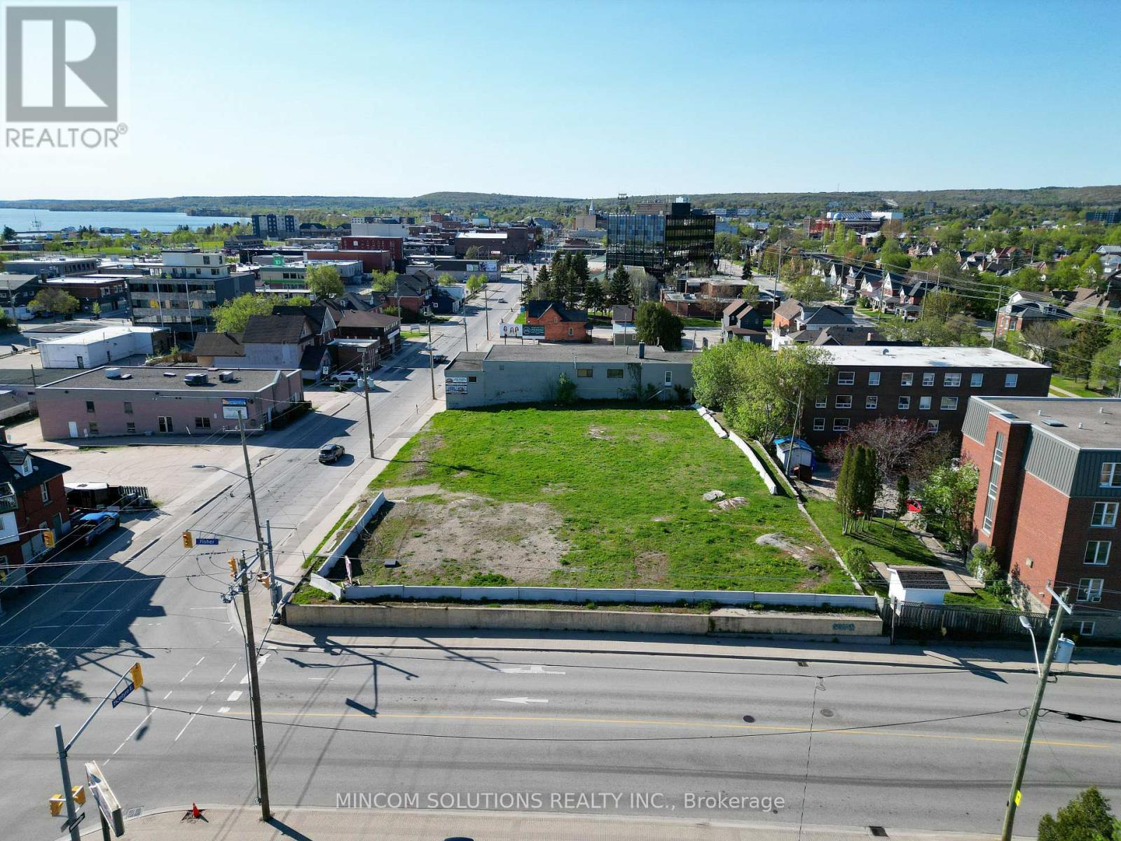 366 Mcintyre Street E, North Bay (Central), Ontario  P1B 1C8 - Photo 17 - X12009392