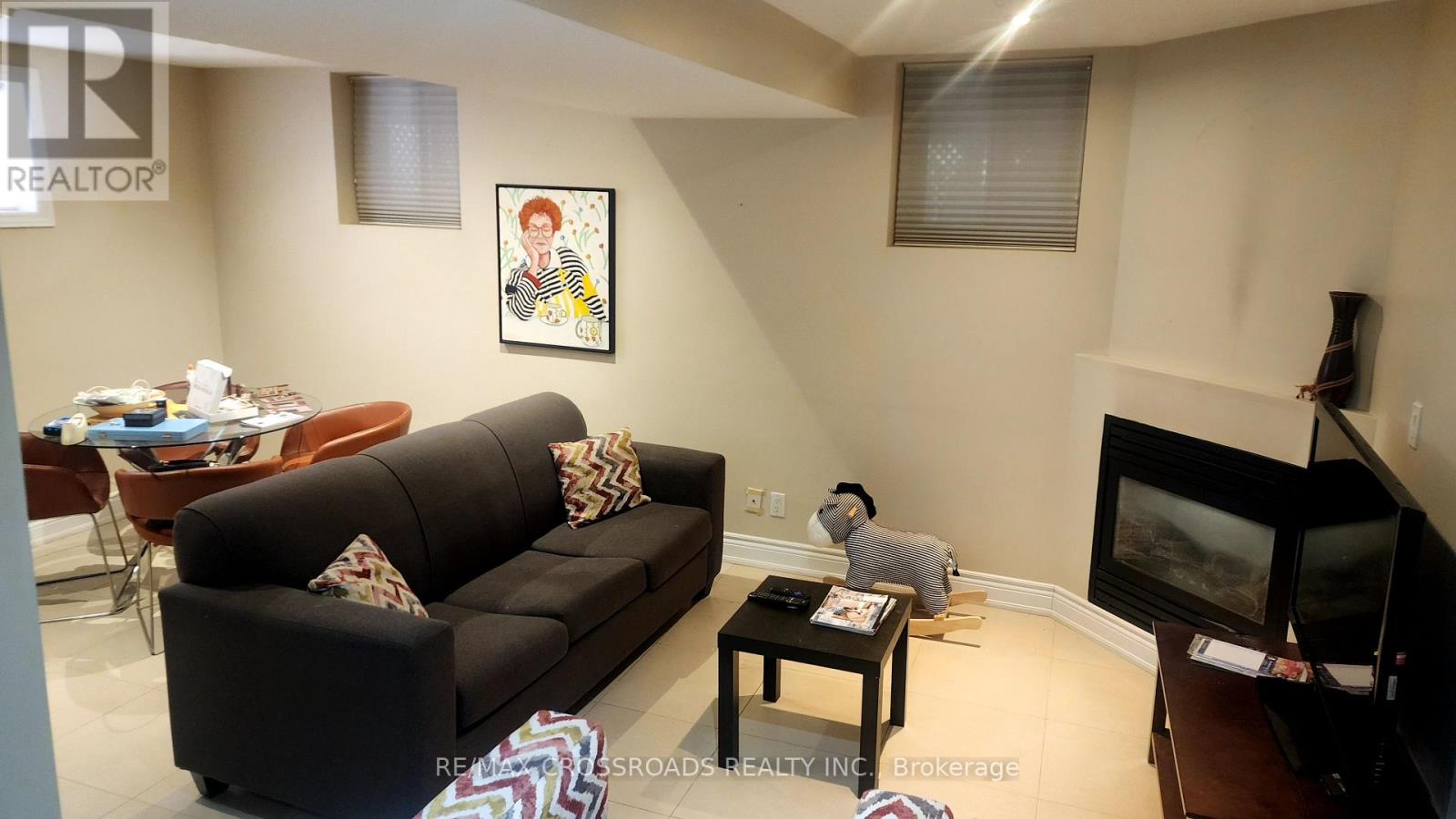 Lower - 428 Roehampton Avenue, Toronto, Ontario  M4P 1S4 - Photo 6 - C12081607
