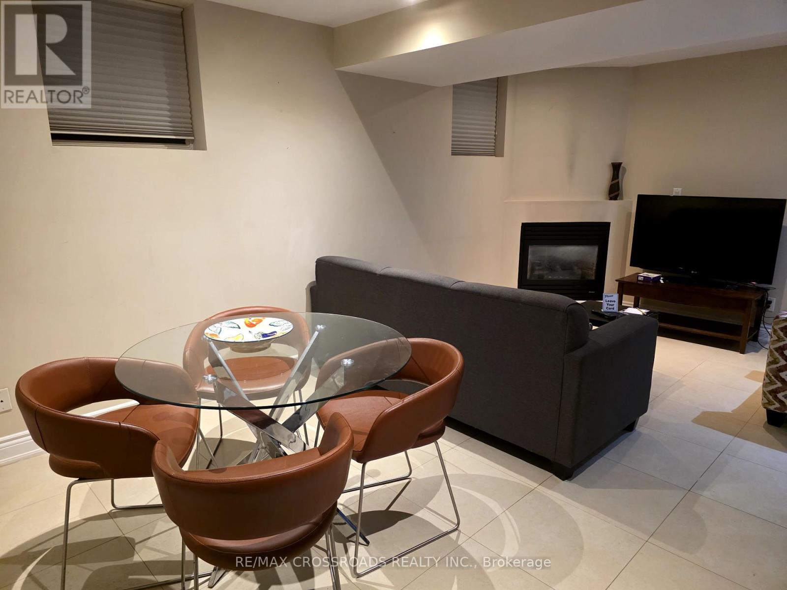 Lower - 428 Roehampton Avenue, Toronto, Ontario  M4P 1S4 - Photo 3 - C12081607