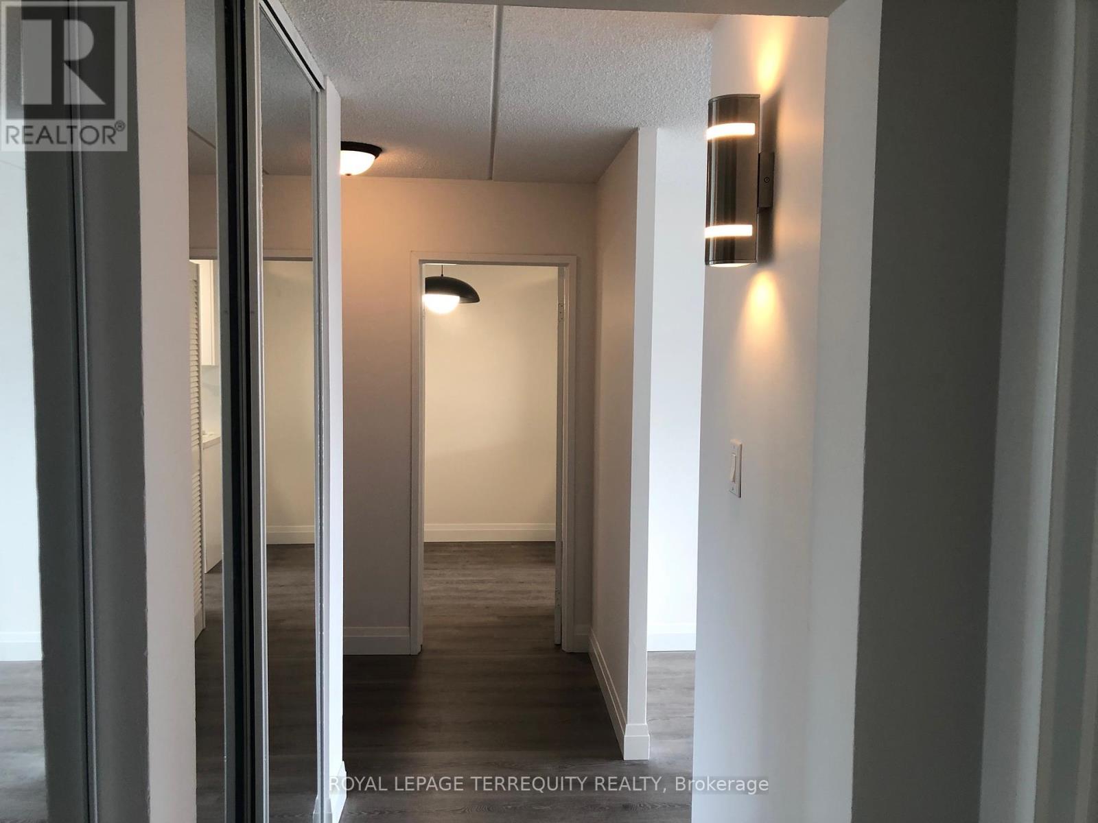 1005 - 2 Glamorgan Avenue, Toronto (Dorset Park), Ontario  M1P 2M8 - Photo 11 - E12018927