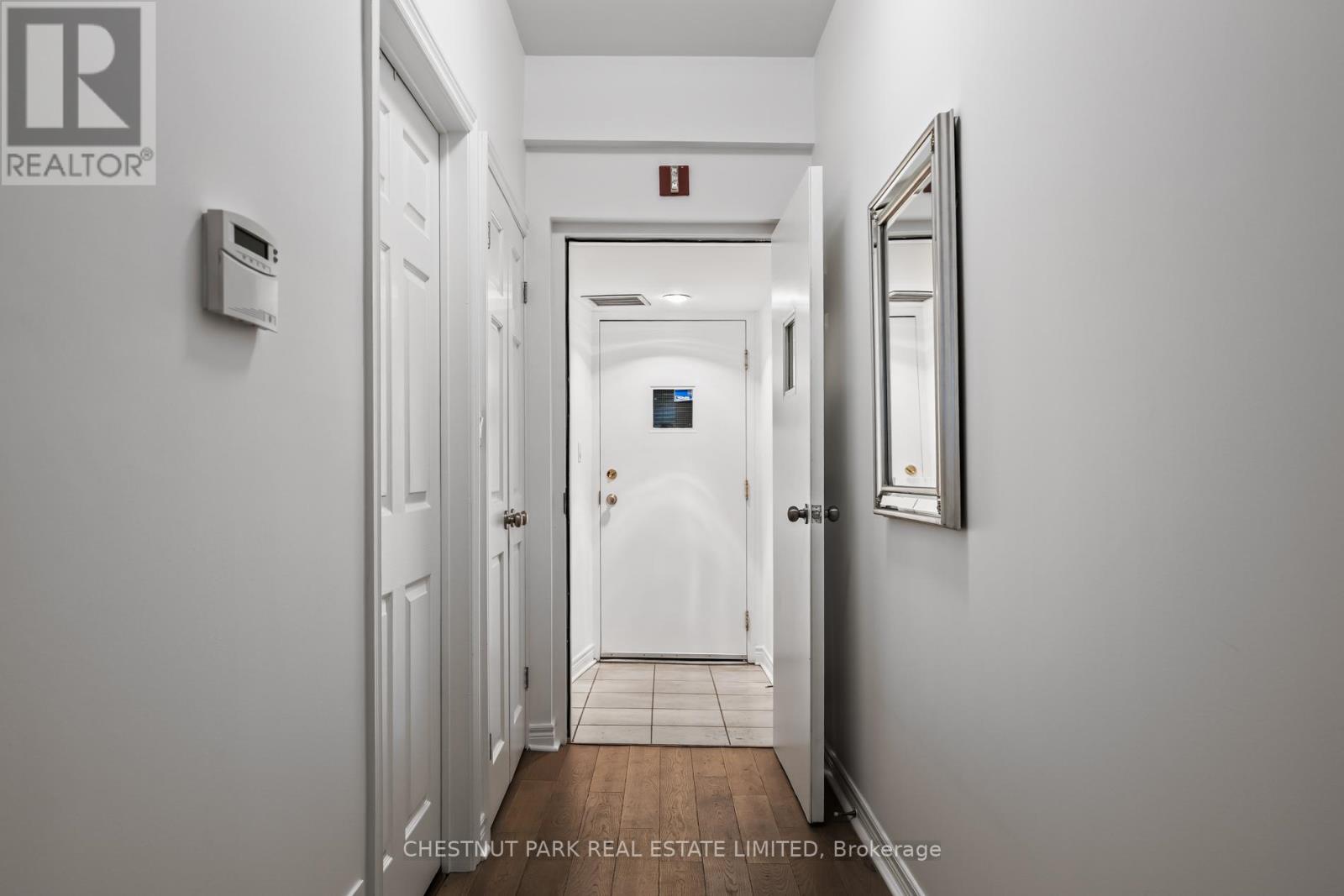 94 Pleasant Boulevard, Toronto, Ontario  M4T 1J8 - Photo 38 - C12137716