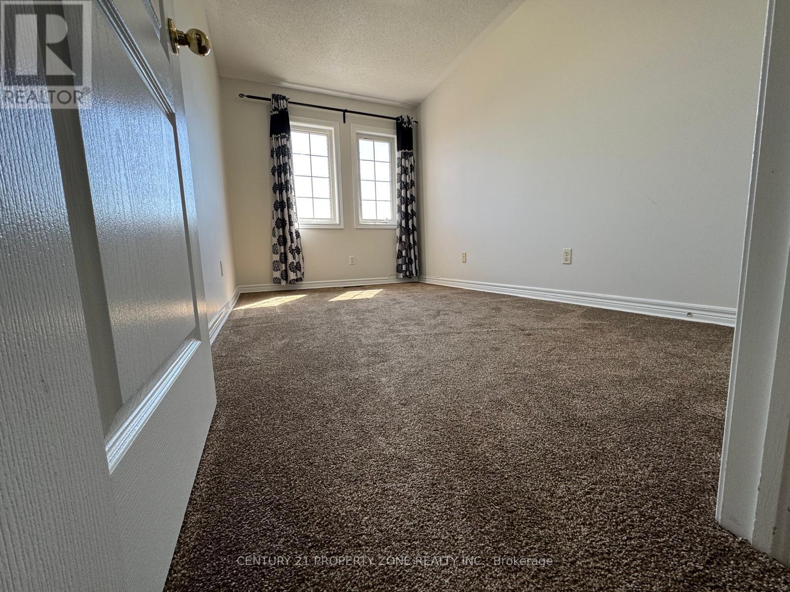 56 Attview Crescent, Brampton, Ontario  L6P 2R5 - Photo 29 - W12157086