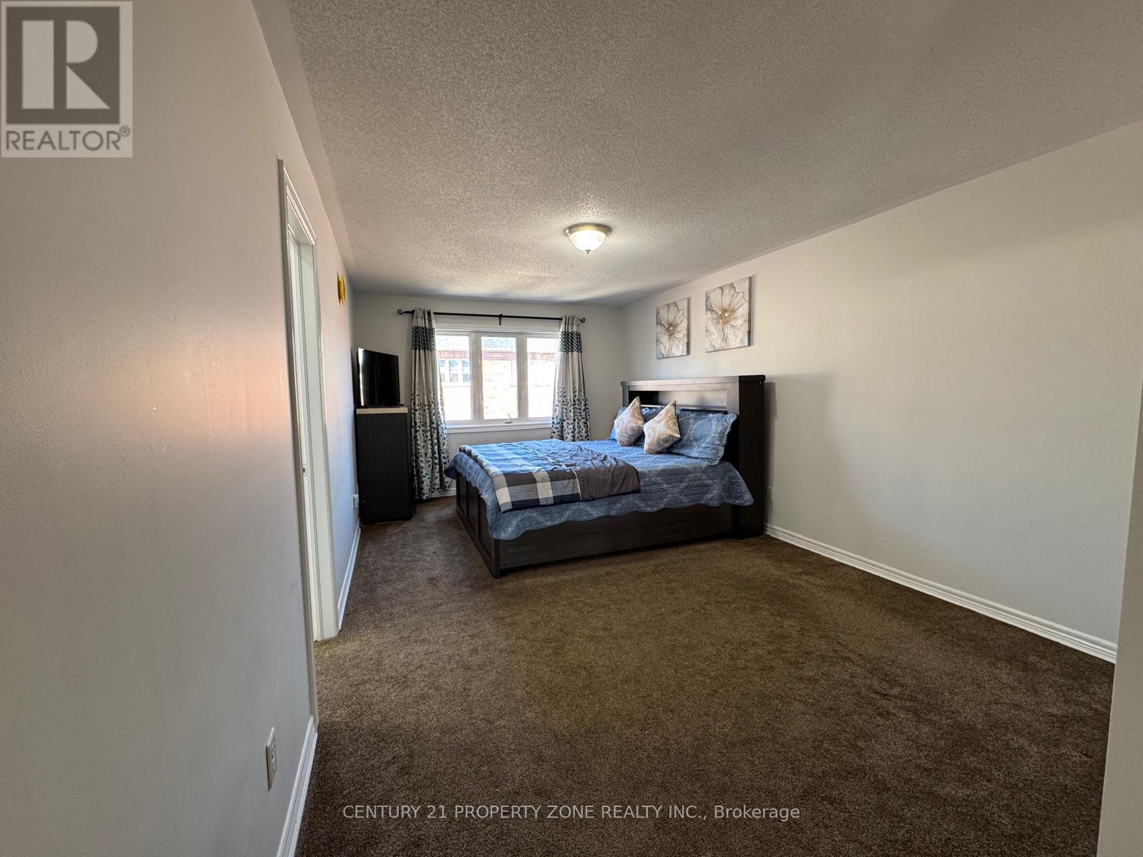 56 Attview Crescent, Brampton, Ontario  L6P 2R5 - Photo 32 - W12157086