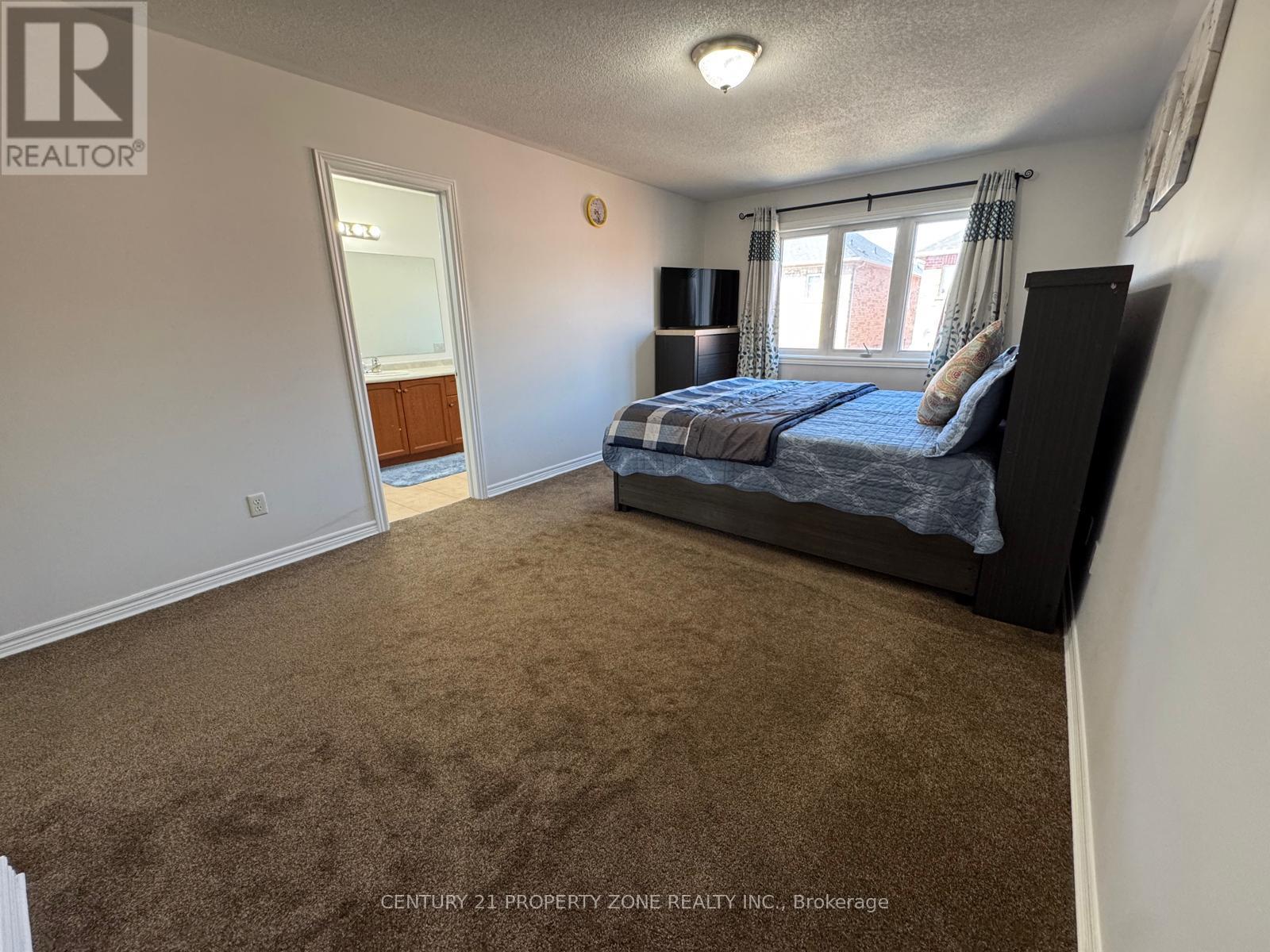 56 Attview Crescent, Brampton, Ontario  L6P 2R5 - Photo 36 - W12157086