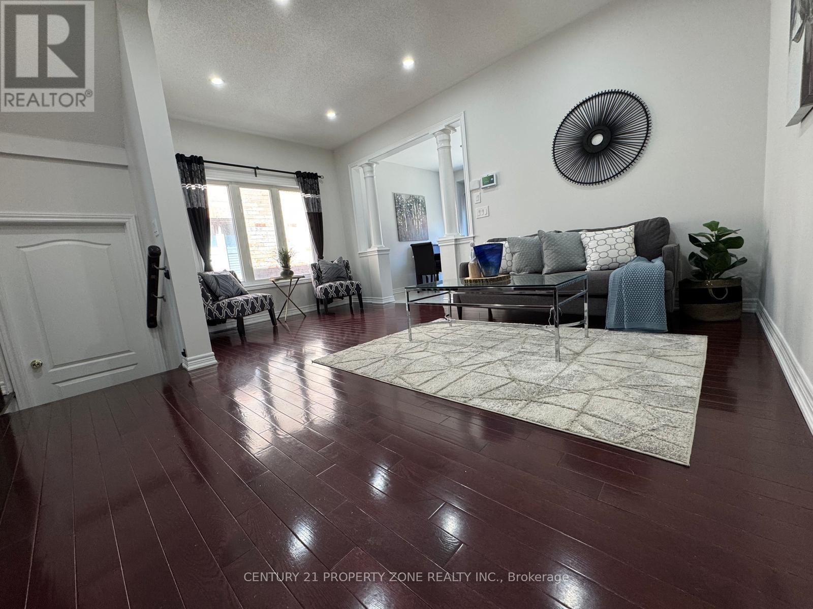 56 Attview Crescent, Brampton, Ontario  L6P 2R5 - Photo 15 - W12157086