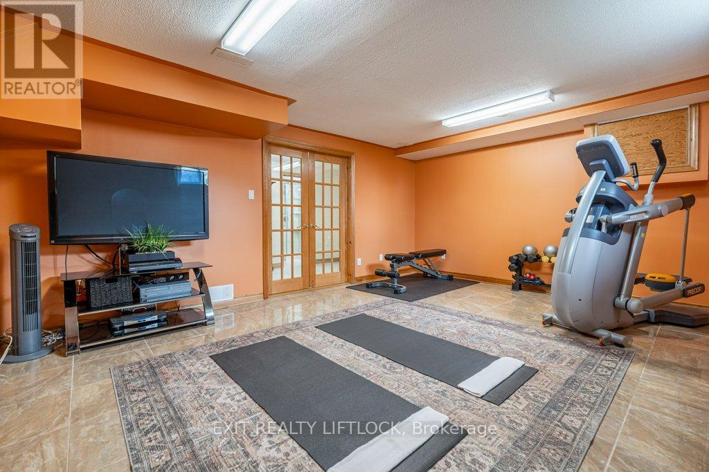 38 Clearview Court, Peterborough West, Ontario  K9K 2A3 - Photo 27 - X12158623