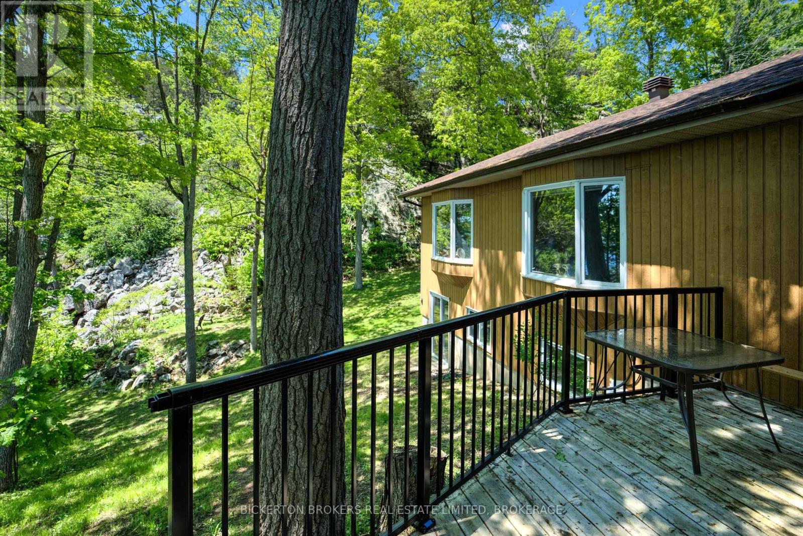105 Taber Hill Lane W, Rideau Lakes, Ontario  K0G 1E0 - Photo 6 - X11901365