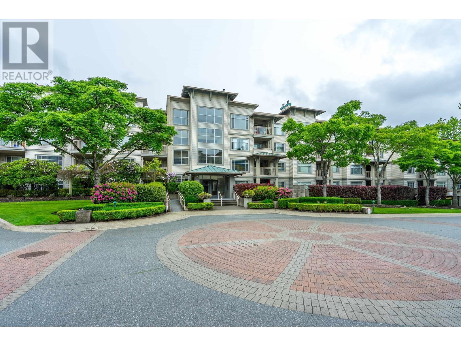 212 8180 JONES ROAD, Richmond, British Columbia