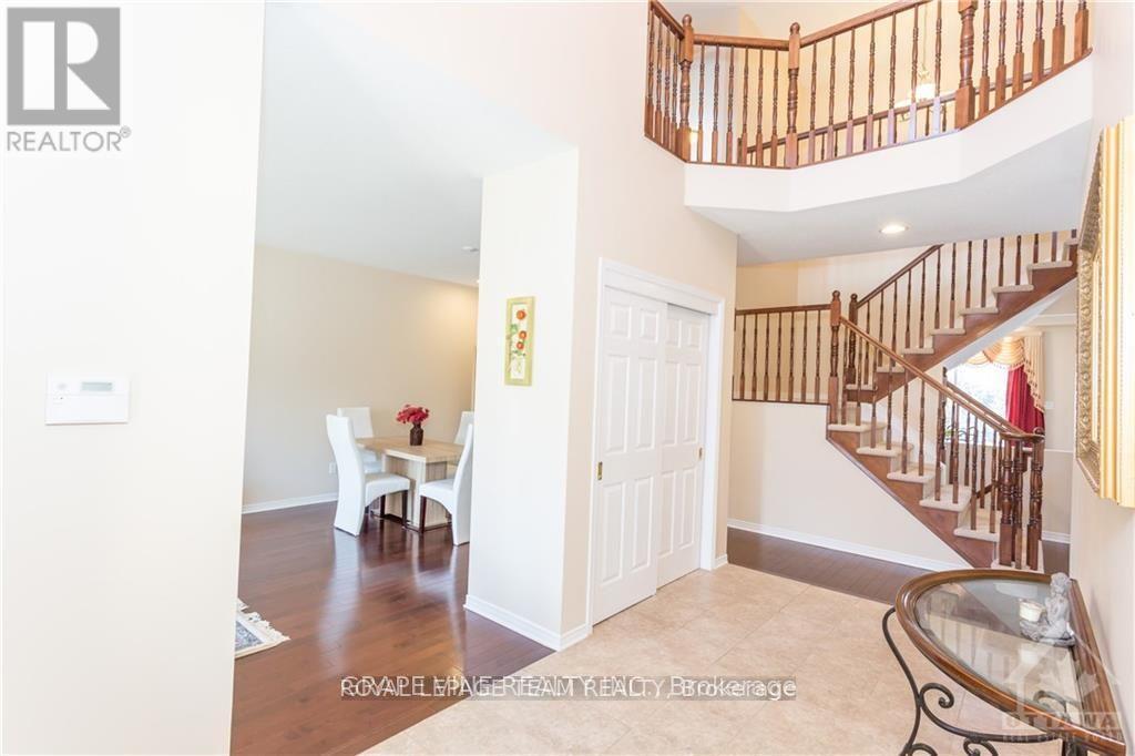 705 Clearbrook Drive, Ottawa, Ontario  K2J 5P1 - Photo 5 - X12097468