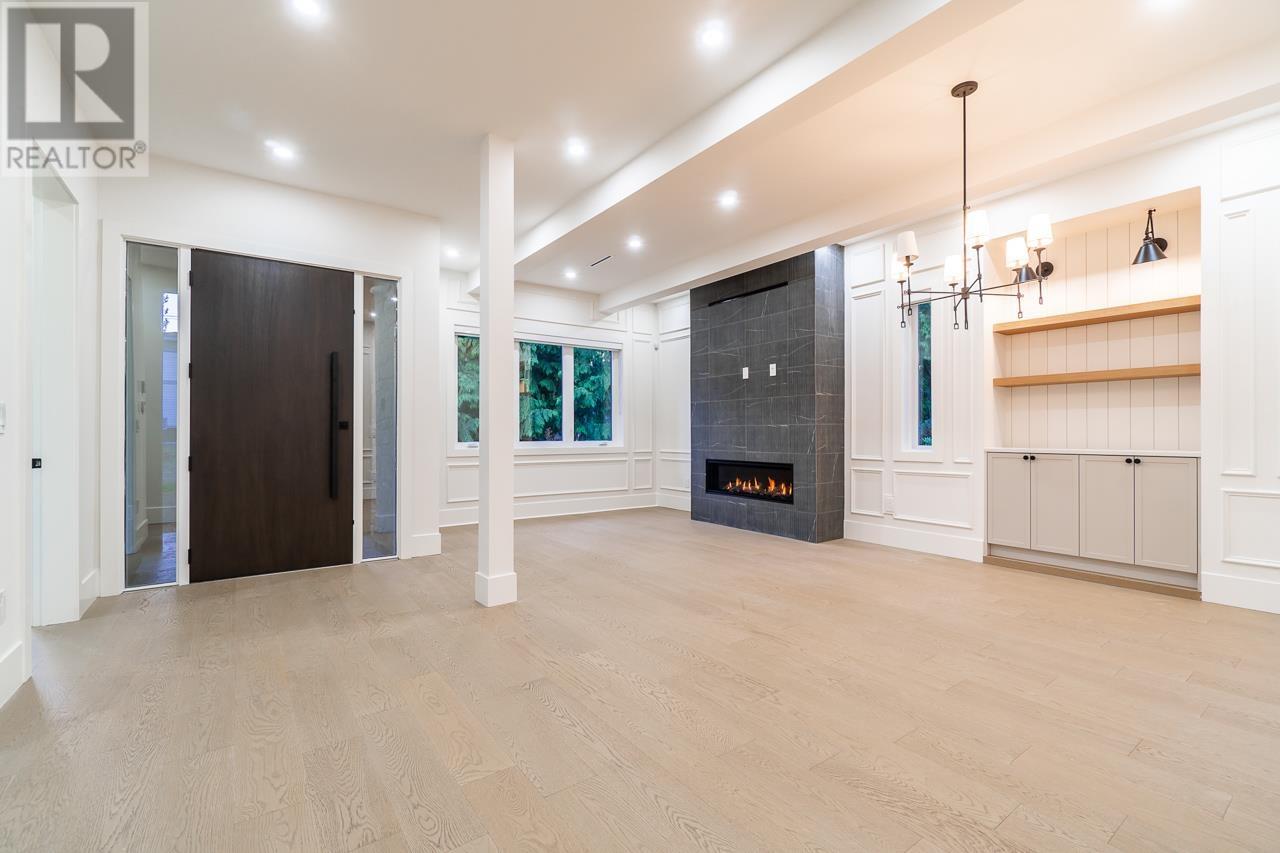 Property at 882 ENGLISH BLUFF ROAD image 3