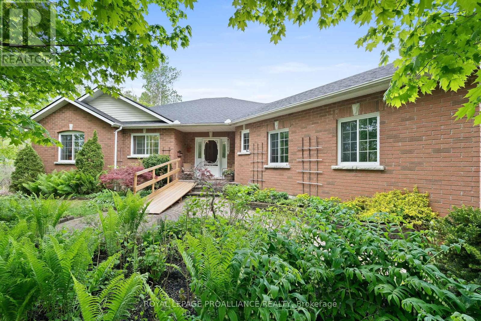 252 Bullis Road, Brighton, Ontario  K0K 1H0 - Photo 2 - X12159747