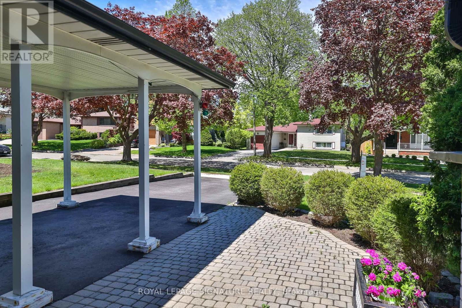 21 Griselda Crescent, Toronto, Ontario  M1G 3P5 - Photo 5 - E12159417