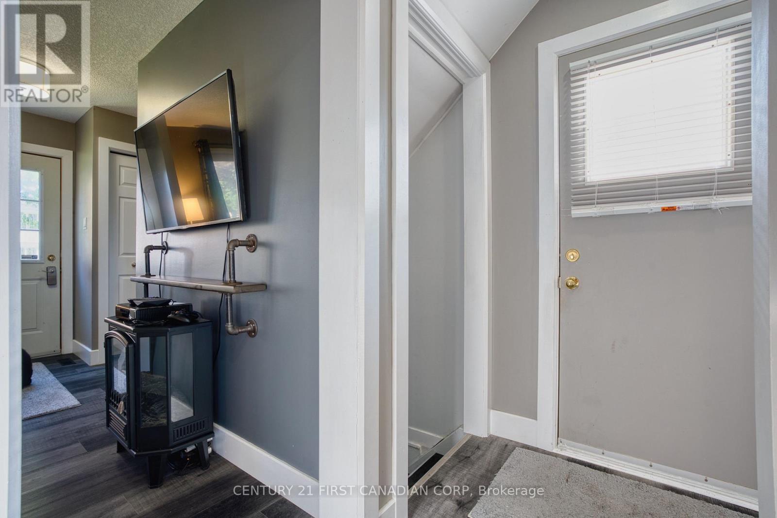 462 Alston Road, London South (South Q), Ontario  N6C 3B9 - Photo 29 - X12159731