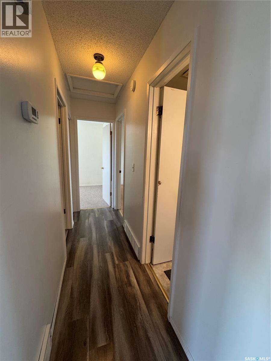 715 6th Avenue, Hudson Bay, Saskatchewan  S0E 0Y0 - Photo 10 - SK006395