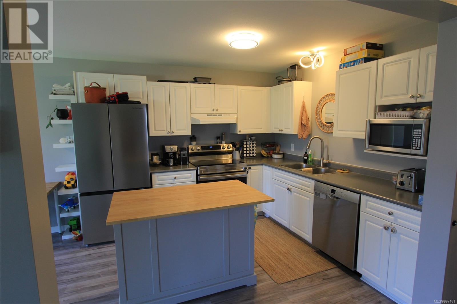 A 264 Westgate Rd, Campbell River, British Columbia  V9W 1R7 - Photo 12 - 997461