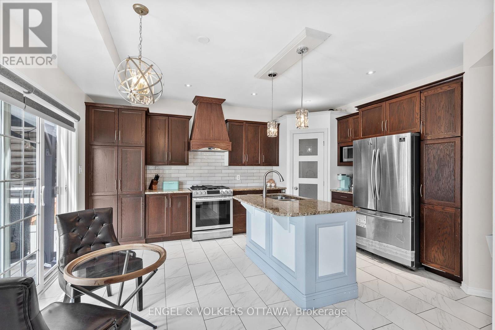 313 Lecanto Terrace, Ottawa, Ontario  K2J 0W8 - Photo 12 - X12159727